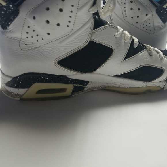 Nike Jordans 384664-101 Size 9.5 - Picture 6 of 9